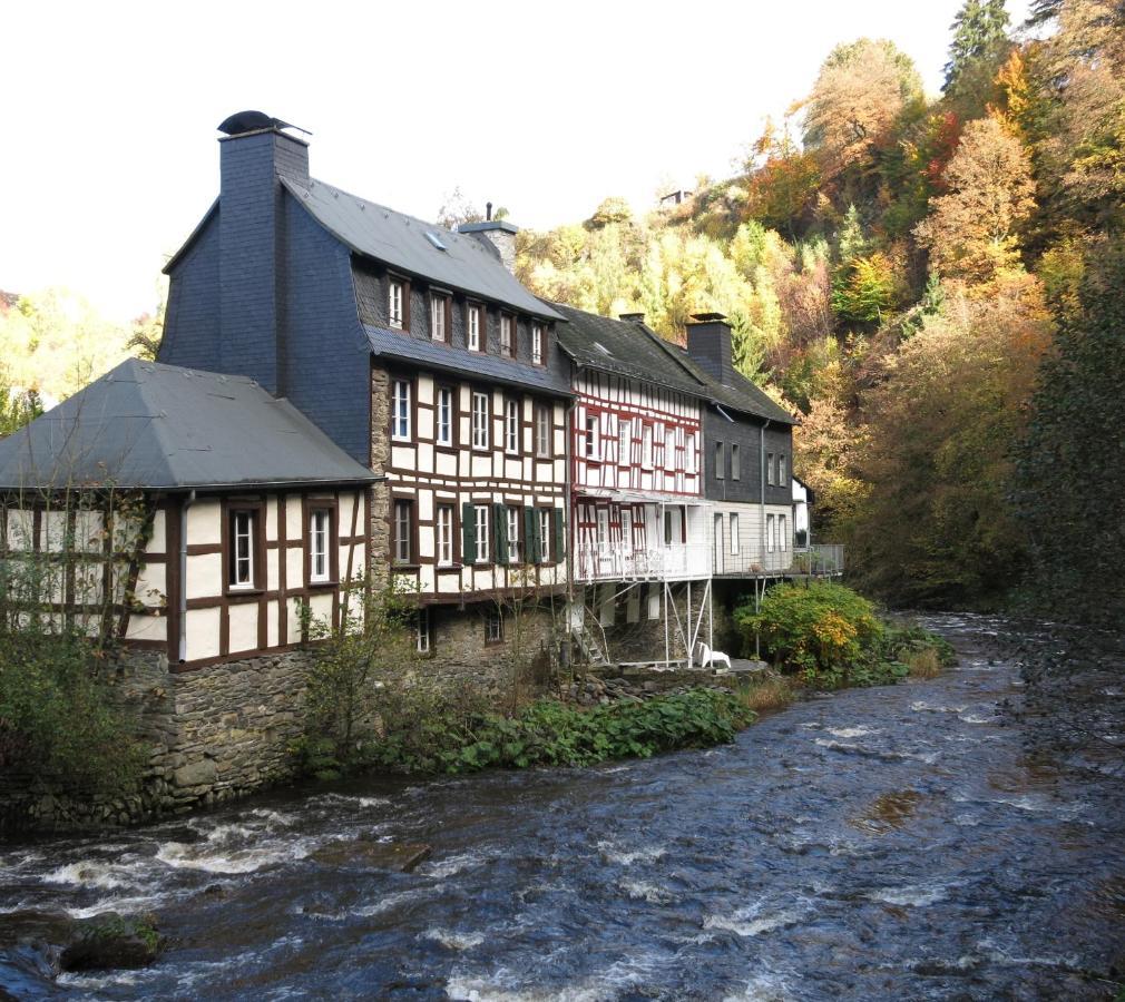 Historisches Haus Im Herzen Von Моншау Екстер'єр фото